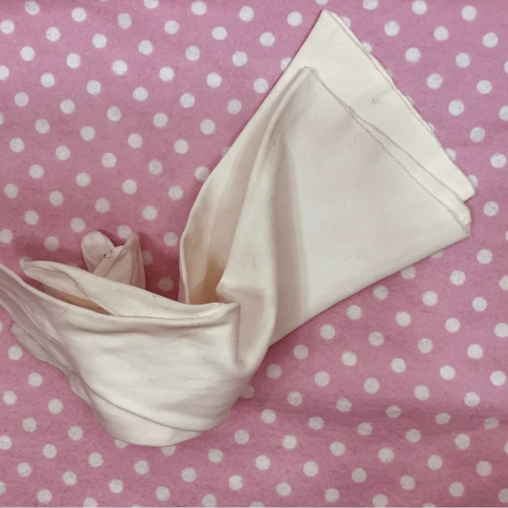 Vintage Cream Gloves 7 1/2